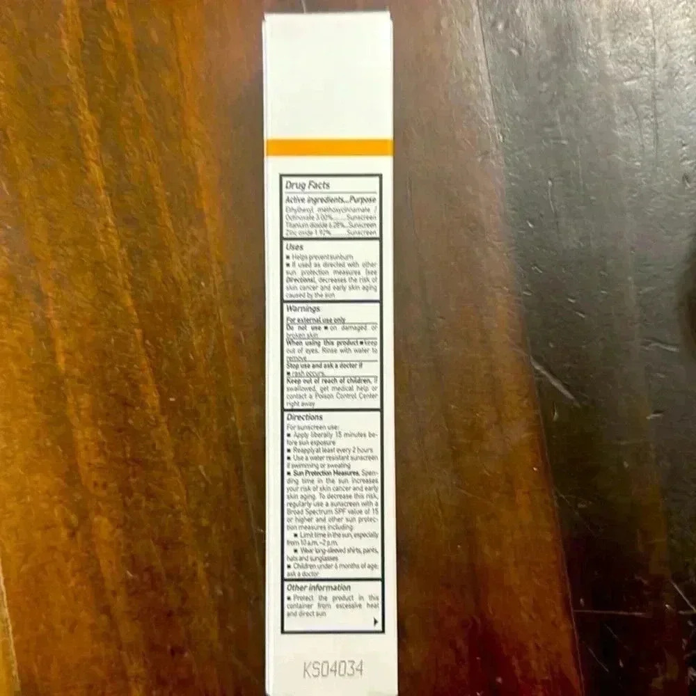 - ERBORIAN BB CREME - Picture 3 of 3